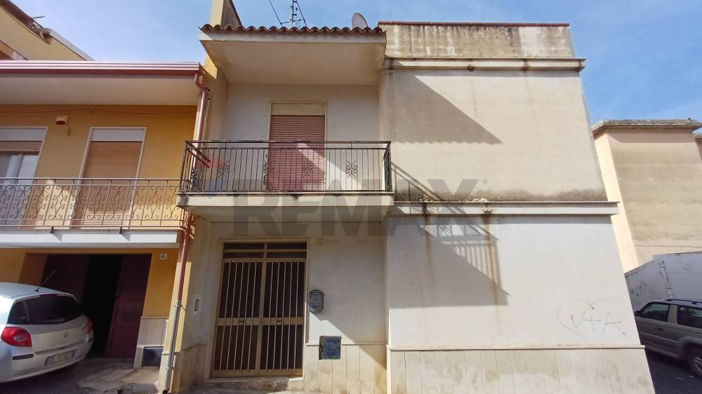 casa indipendente in vendita a Noto