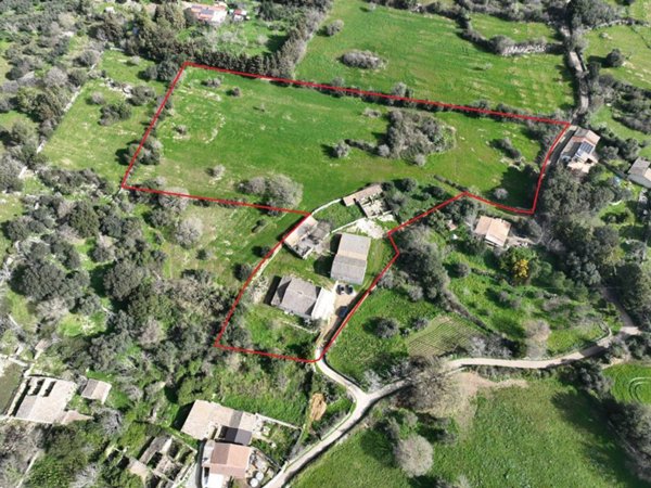 casa indipendente in vendita a Noto in zona Rigolizia