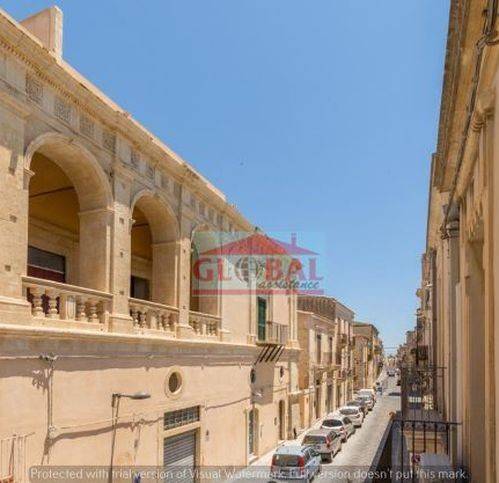 casa indipendente in vendita a Noto