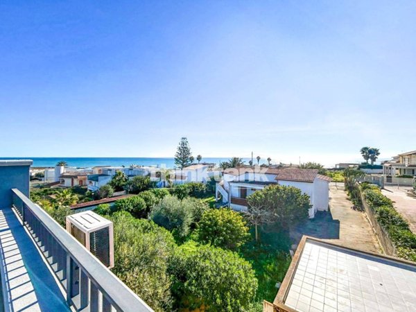 casa indipendente in vendita a Noto in zona San Lorenzo