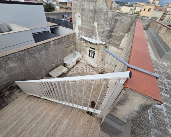 casa indipendente in vendita a Noto