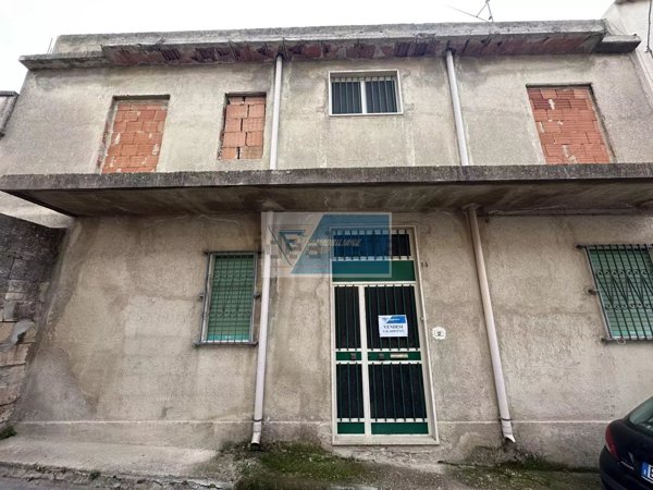 casa semindipendente in vendita a Noto