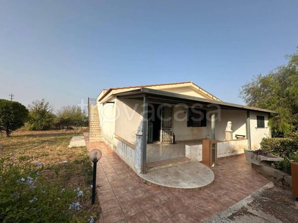 casa indipendente in vendita a Noto