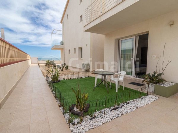 appartamento in vendita a Noto in zona Calabernardo