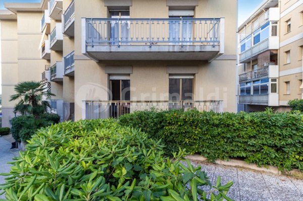 appartamento in vendita a Noto in zona Madonna Marina