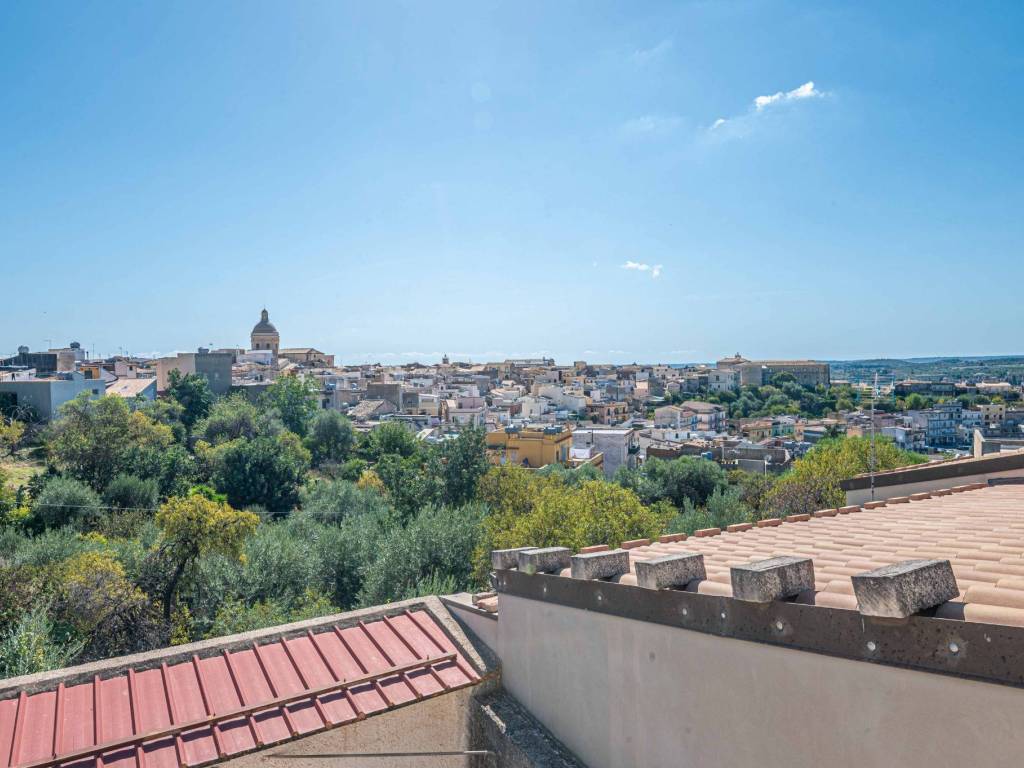 casa indipendente in vendita a Noto