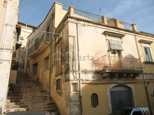 casa indipendente in vendita a Noto