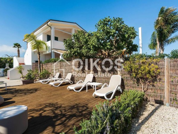 casa indipendente in vendita a Noto in zona Reitani