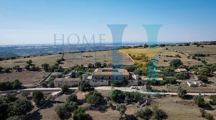 negozio in vendita a Noto