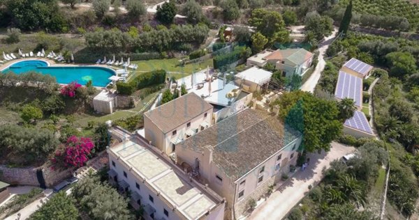 casa indipendente in vendita a Noto