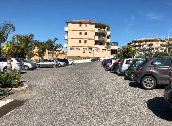 negozio in vendita a Noto