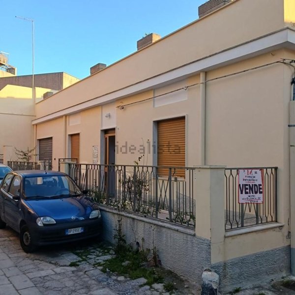 casa indipendente in vendita a Noto in zona Madonna Marina