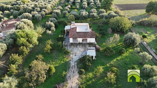 casa indipendente in vendita a Noto
