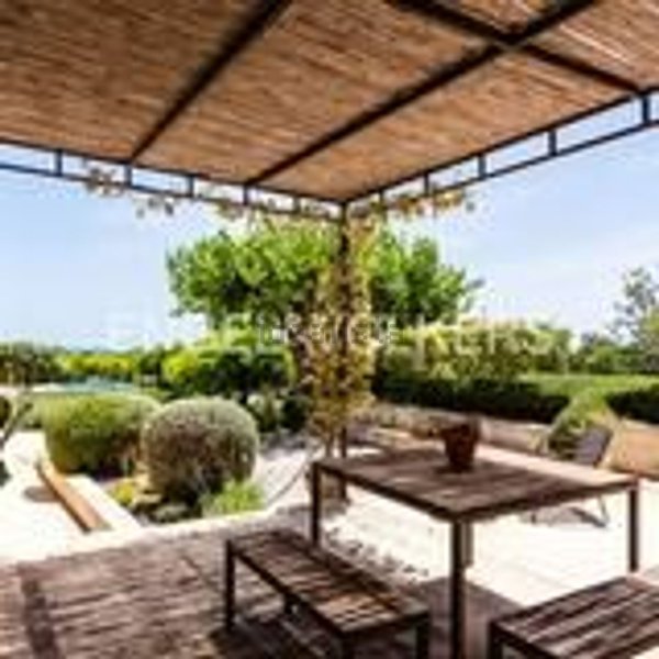 pentavano in vendita a Noto