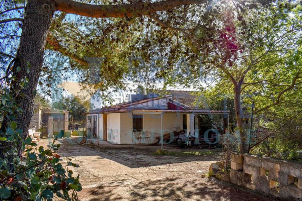 casa indipendente in vendita a Noto