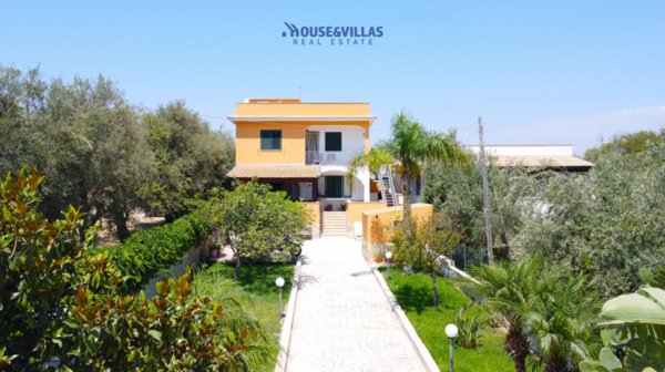 casa indipendente in vendita a Noto in zona Lido di Noto
