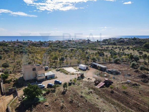 casa indipendente in vendita a Noto