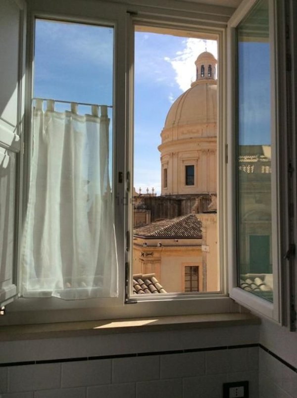 casa indipendente in vendita a Noto