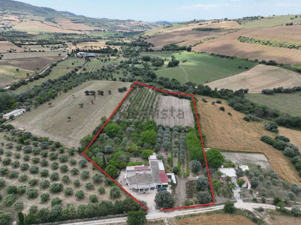 casa indipendente in vendita a Noto