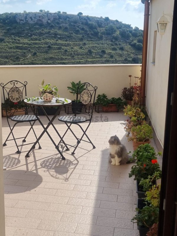 casa indipendente in vendita a Noto