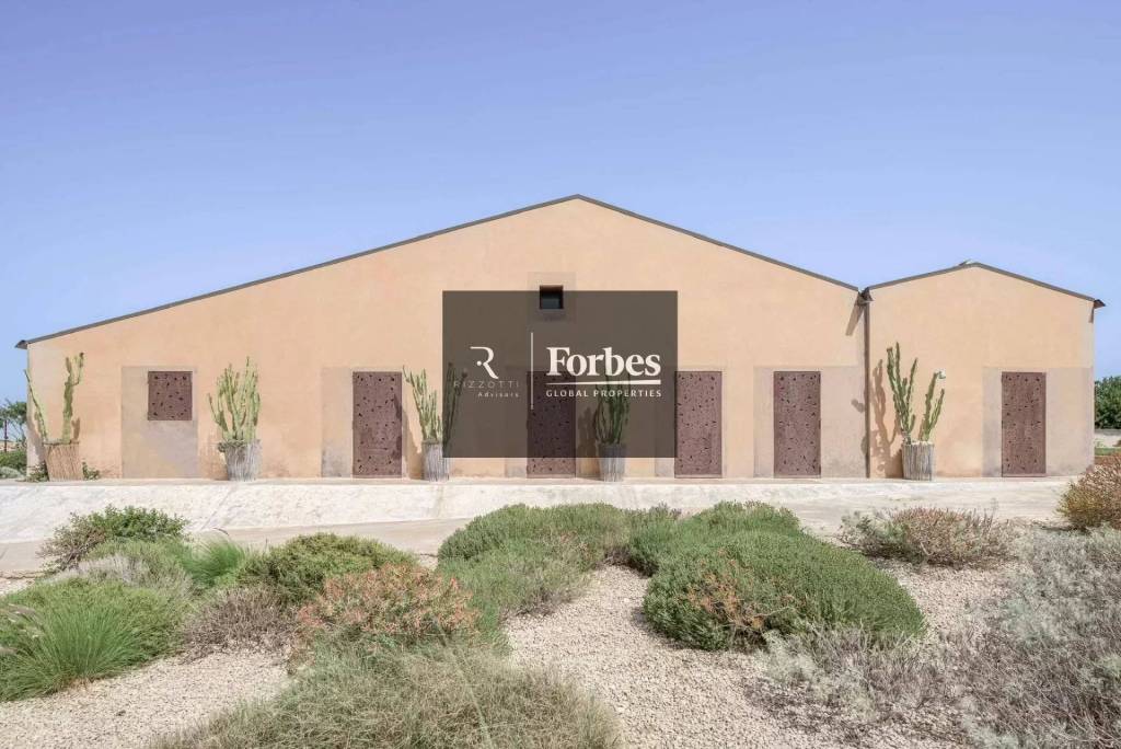 casa indipendente in vendita a Noto