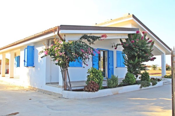 casa indipendente in vendita a Noto in zona San Lorenzo