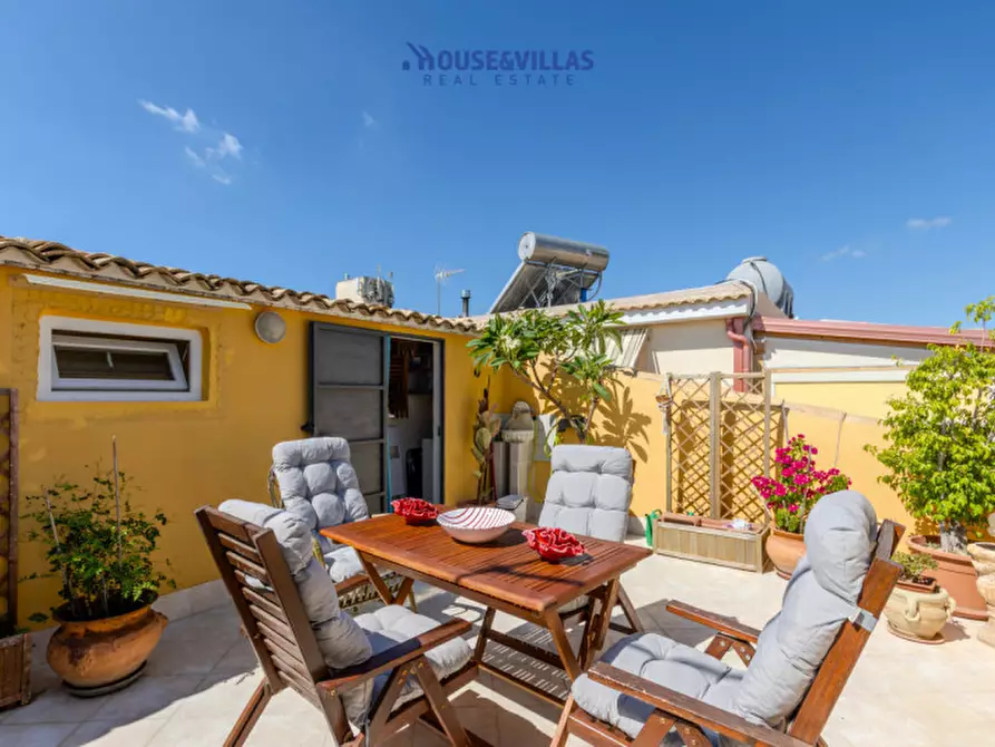 casa indipendente in vendita a Noto