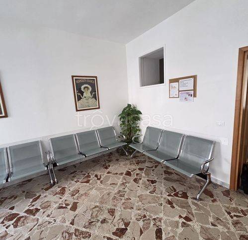 negozio in vendita a Noto