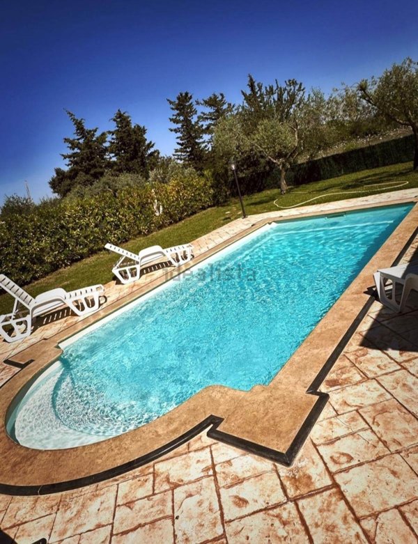 casa indipendente in vendita a Noto