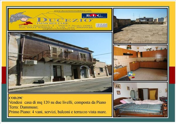casa indipendente in vendita a Noto
