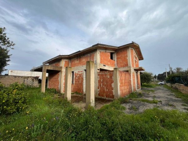 casa indipendente in vendita a Noto in zona Calabernardo