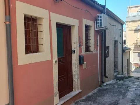 appartamento in vendita a Noto