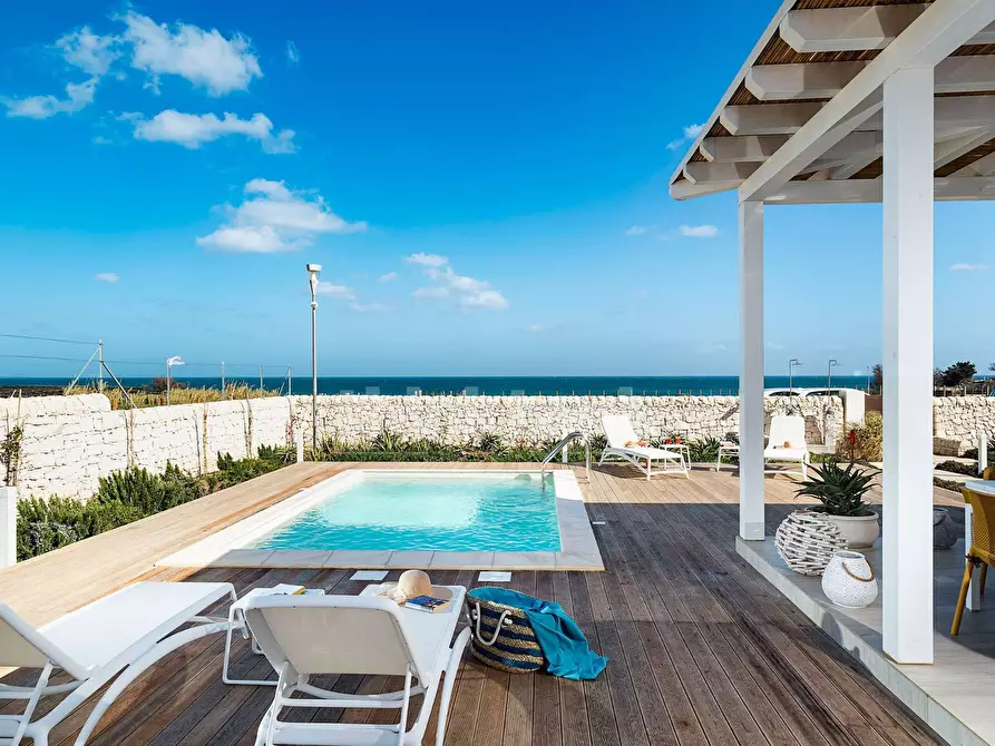 casa indipendente in vendita a Noto in zona Reitani