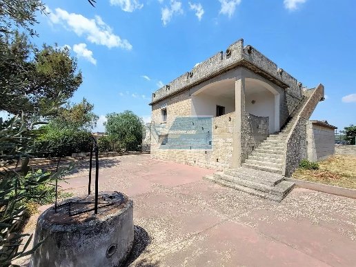 casa indipendente in vendita a Noto