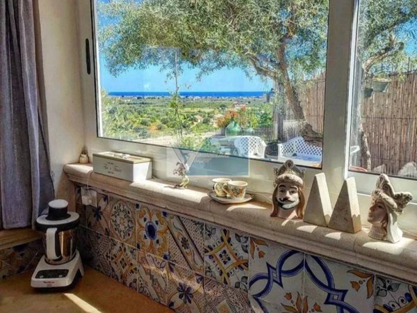 casa indipendente in vendita a Noto