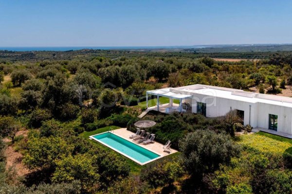 casa indipendente in vendita a Noto