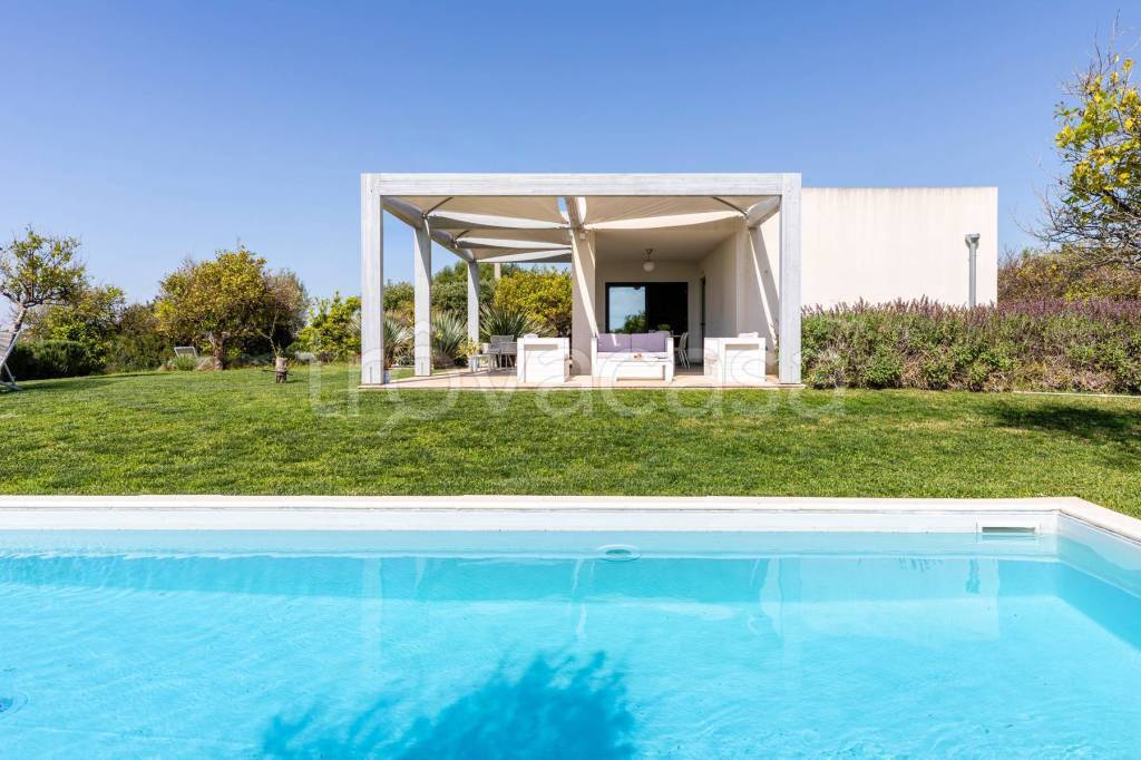 casa indipendente in vendita a Noto