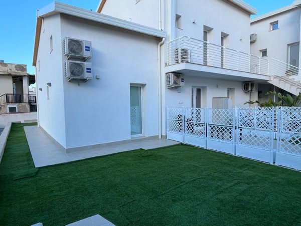 casa indipendente in vendita a Noto in zona Calabernardo