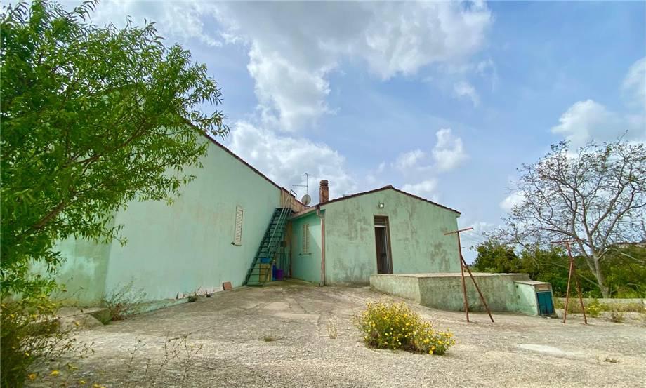 casa indipendente in vendita a Noto in zona San Corrado di Fuori