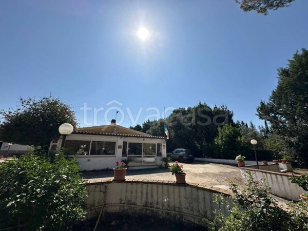 casa indipendente in vendita a Noto