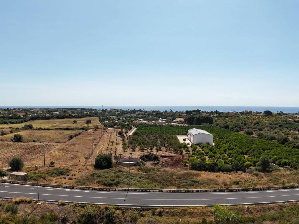 terreno agricolo in vendita a Noto in zona Falconara