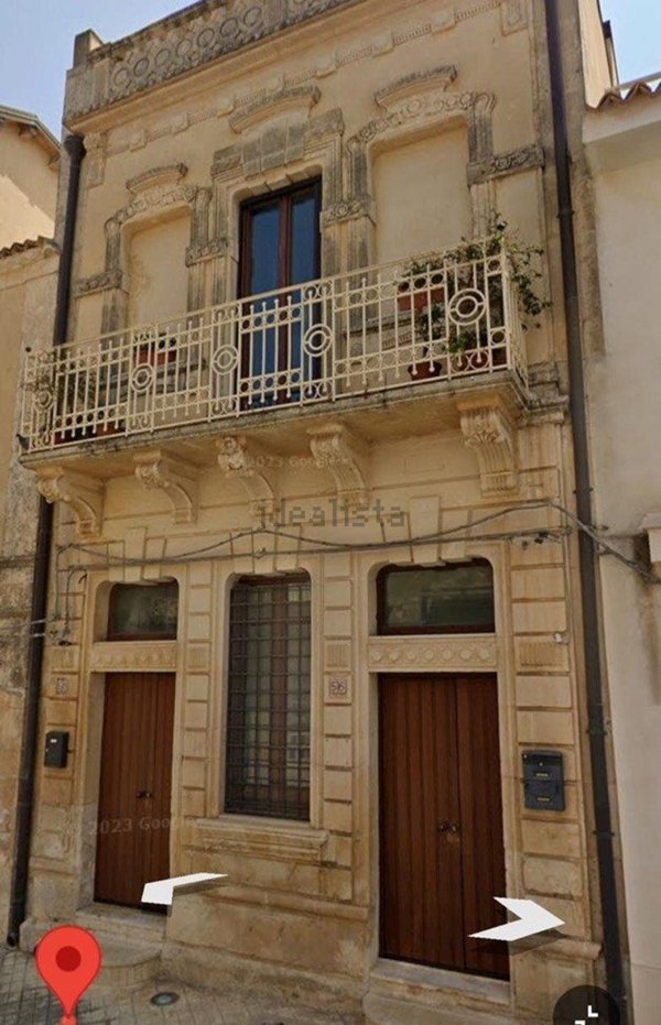 casa indipendente in vendita a Noto