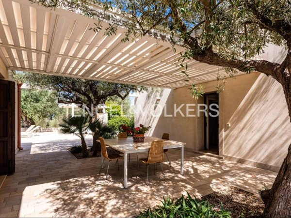 casa indipendente in vendita a Noto