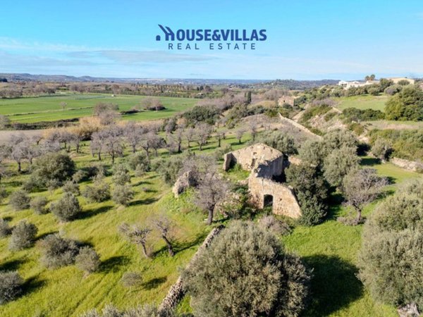 casa indipendente in vendita a Noto
