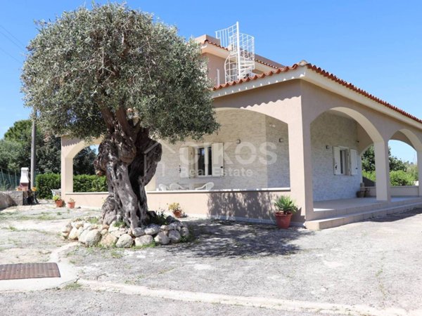 casa indipendente in vendita a Noto