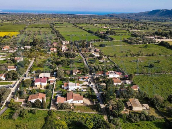 casa indipendente in vendita a Noto