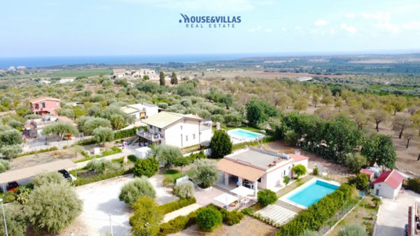 casa indipendente in vendita a Noto in zona Vendicari