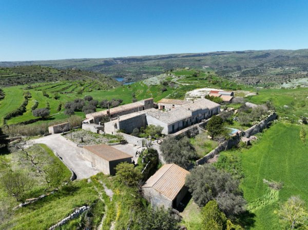 villa in vendita a Noto