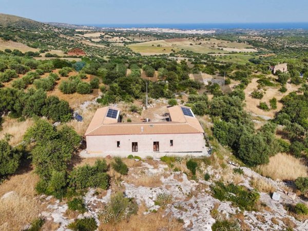 casale in vendita a Noto