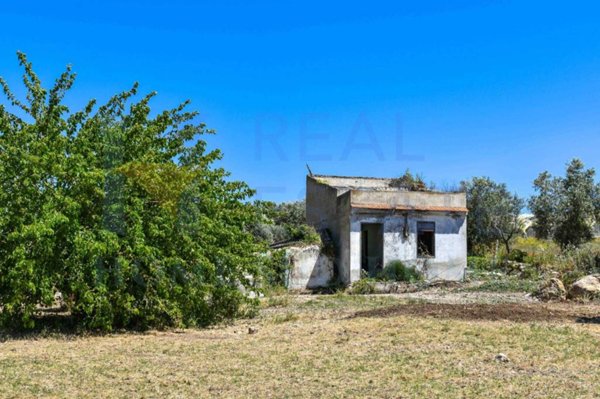 casa indipendente in vendita a Noto